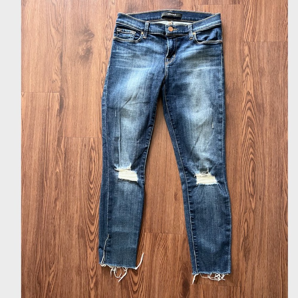J Brand Torn Blue Denim Distressed Jeans size 26